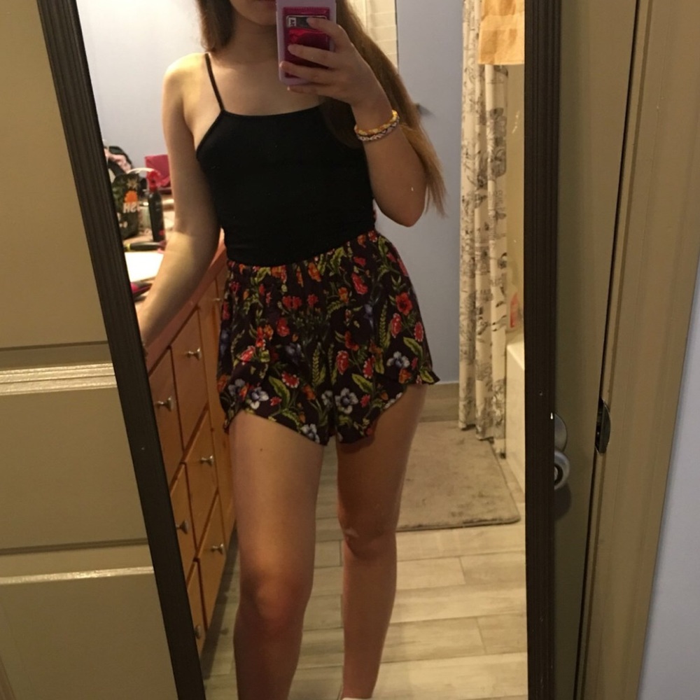 Women’s brown floral printed shorts